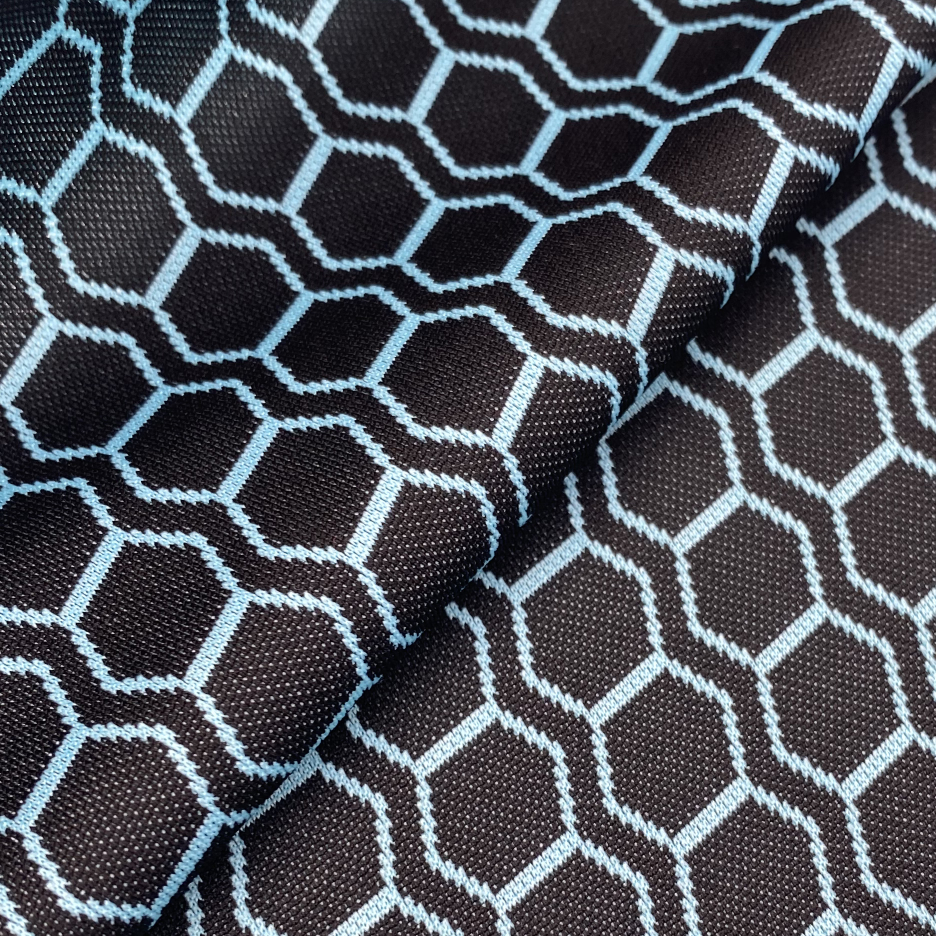 100% POLYESTER 150GSM 170CM SARANG MADU KAIN POLIESTER KITAR SEMULA