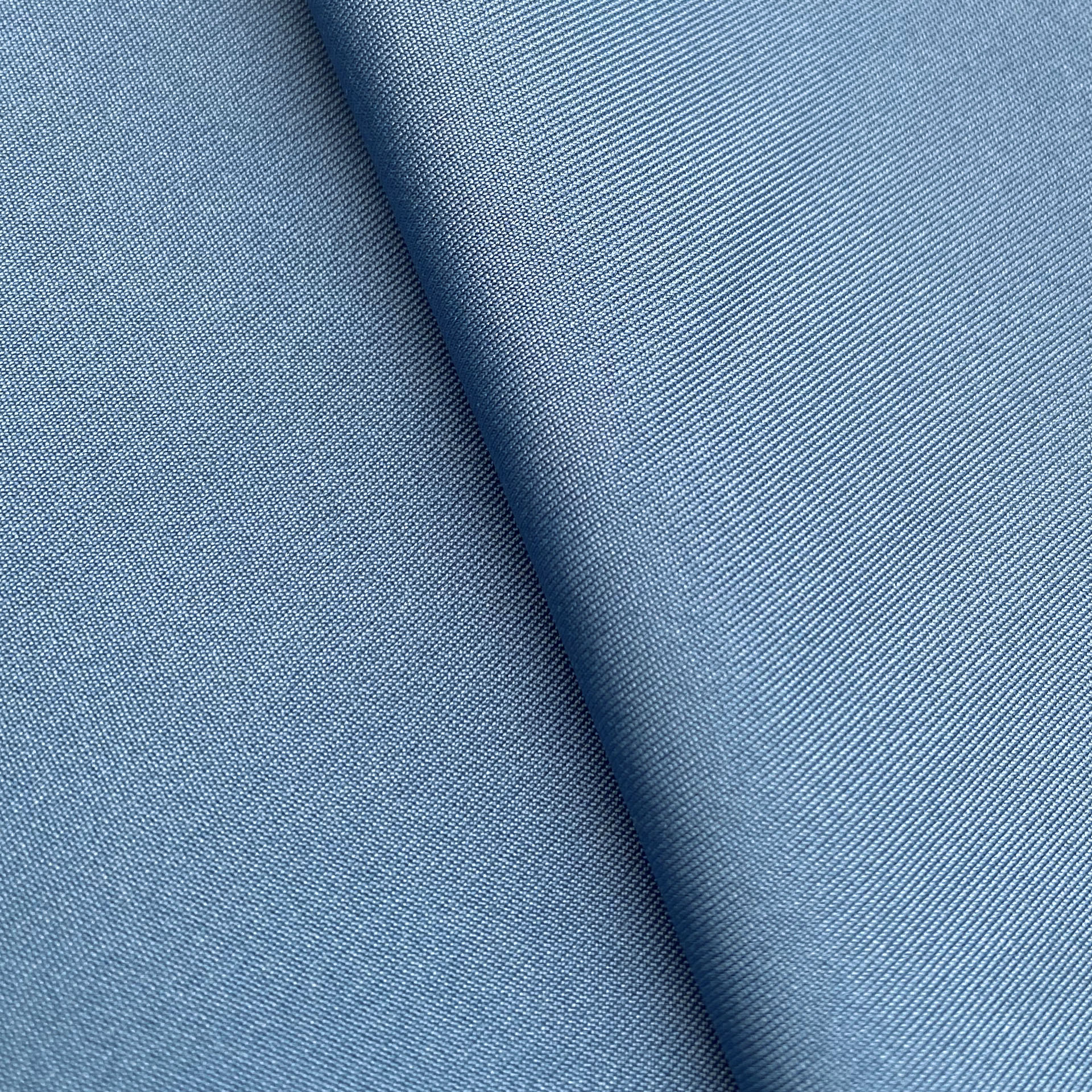 KAIN SEMIDUL BIRU